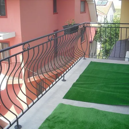 Casa Verona * קוסטינסטי